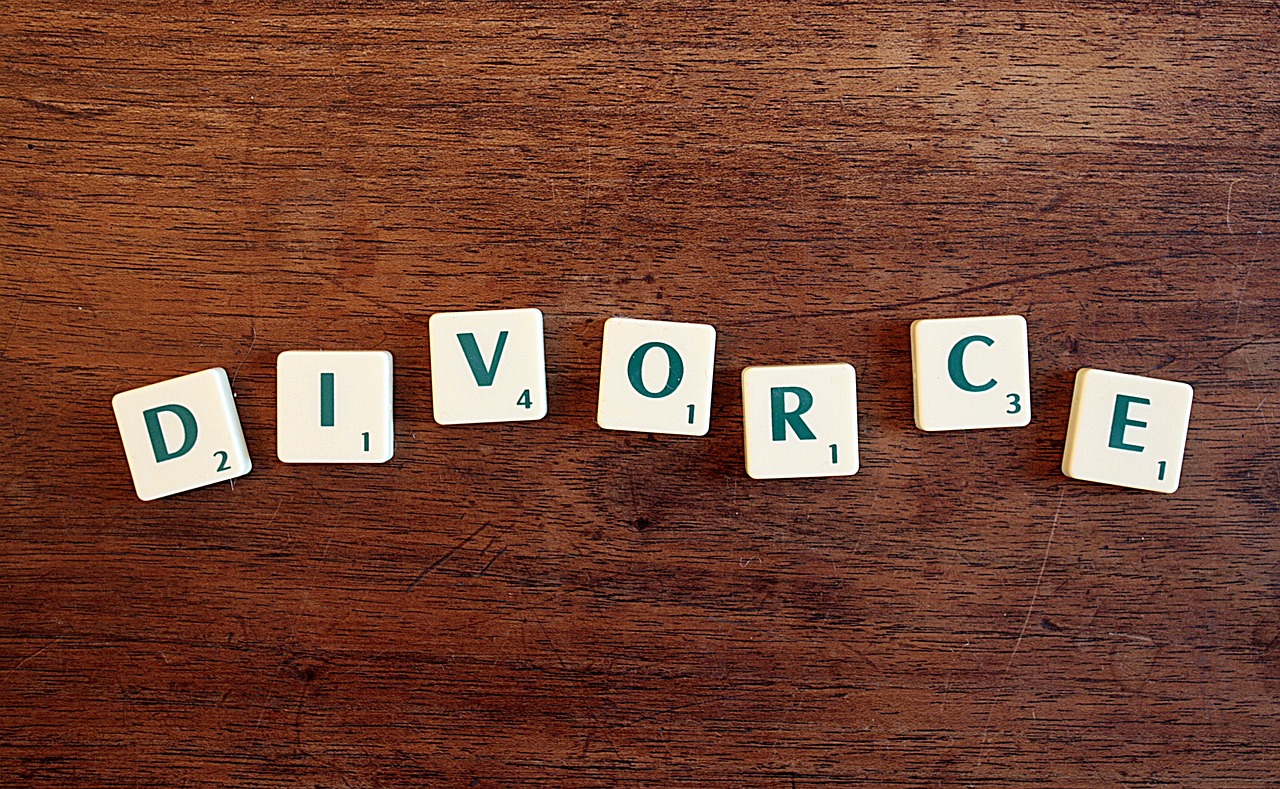 divorce-2755736_1280